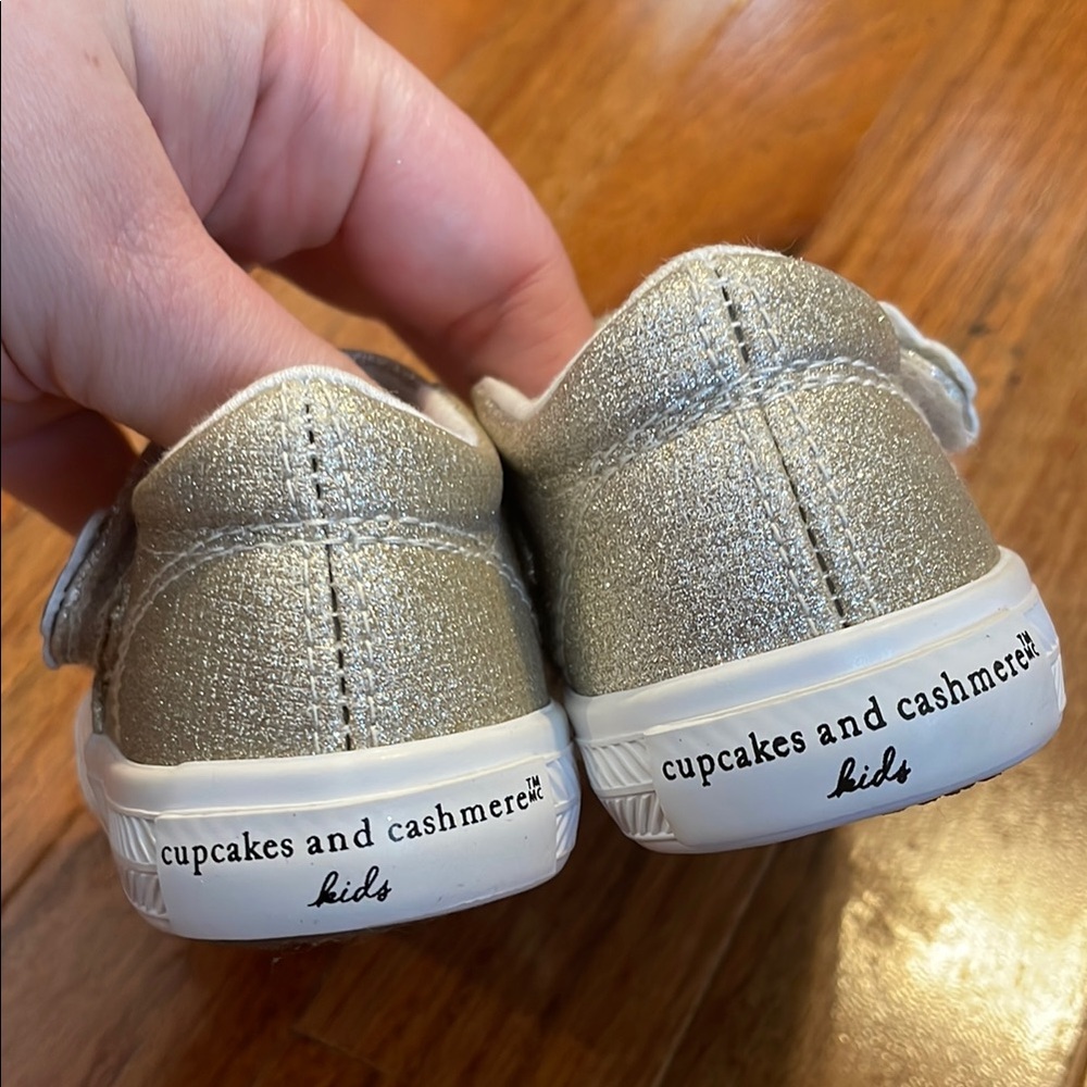 Baby Girls Gold Shoes Cupcakes and Cashmere Girly Preppy Baby Shoes - Picture 4 of 6